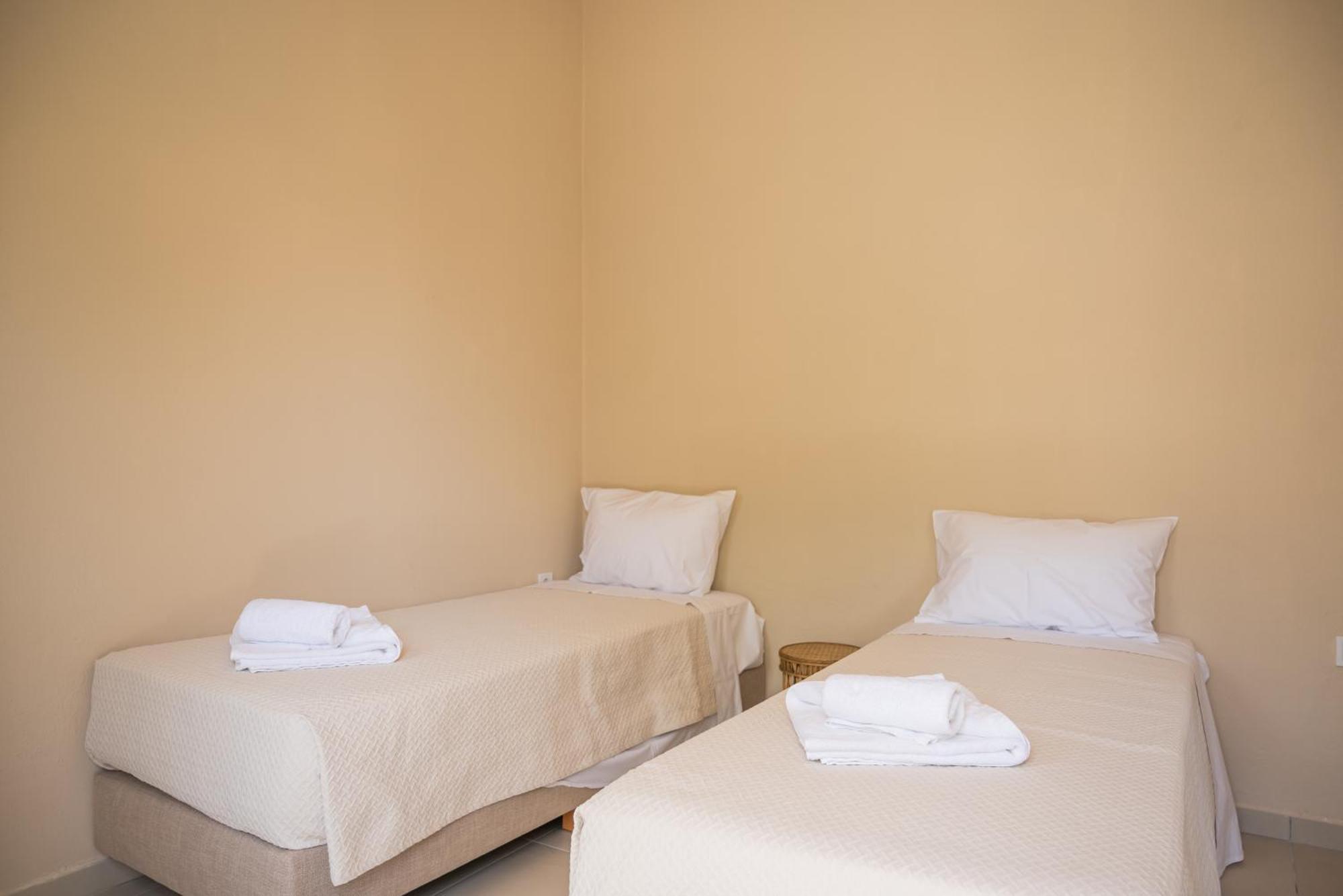 Atma Beach Rooms & Suites Faliraki Buitenkant foto