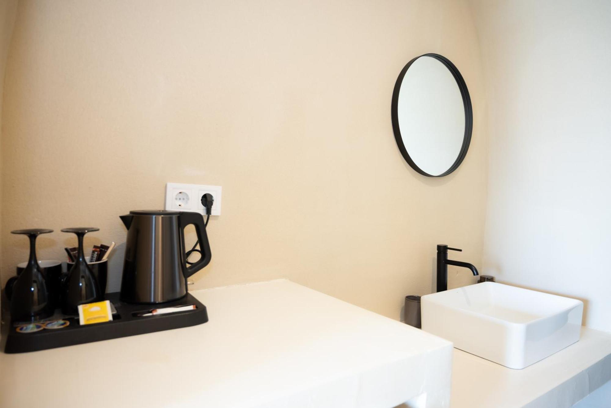 Atma Beach Rooms & Suites Faliraki Buitenkant foto
