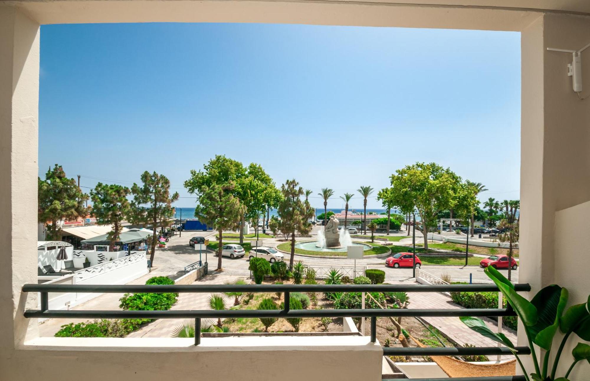 Atma Beach Rooms & Suites Faliraki Buitenkant foto