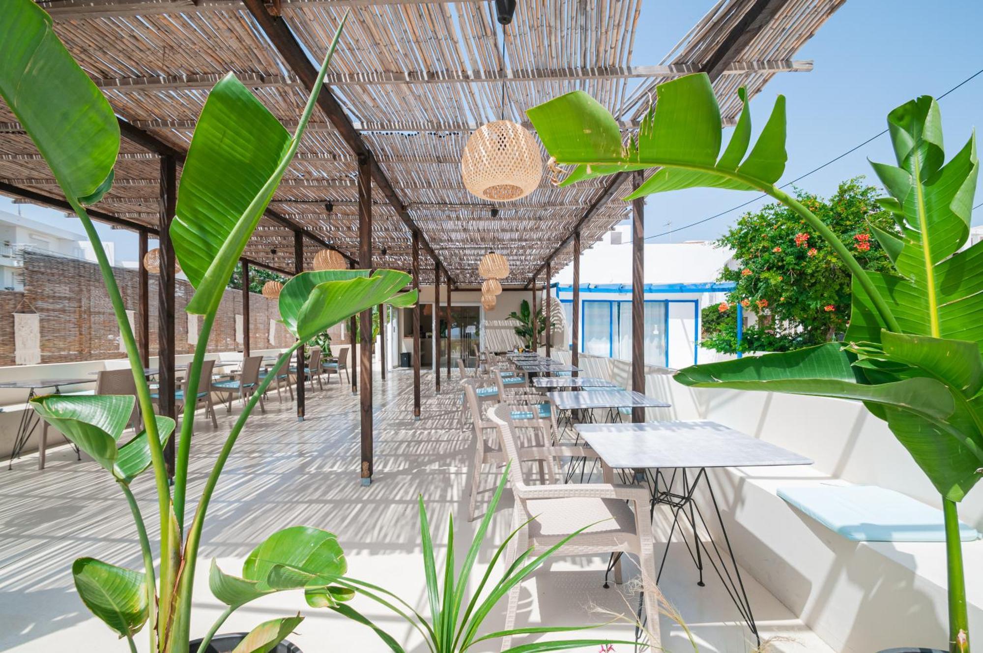 Atma Beach Rooms & Suites Faliraki Buitenkant foto