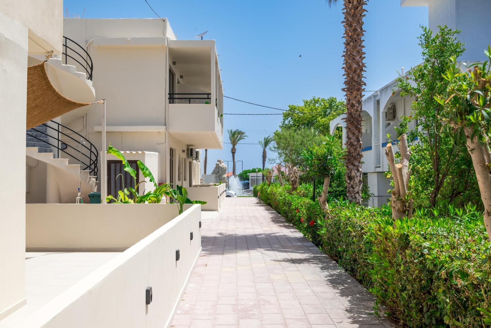 Atma Beach Rooms & Suites Faliraki Buitenkant foto